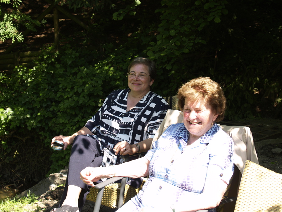 10.06.06 CLICK 337.jpg